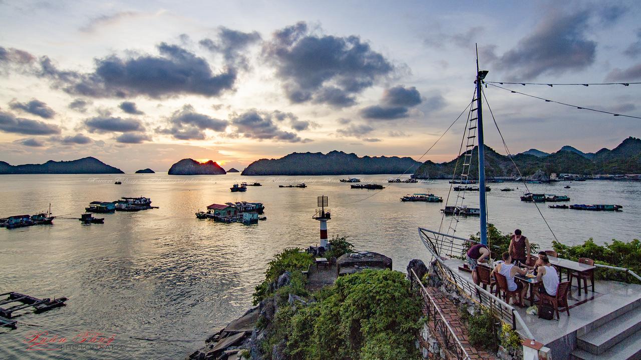 Cat Ba Hostel Cat Ba Island Exterior photo